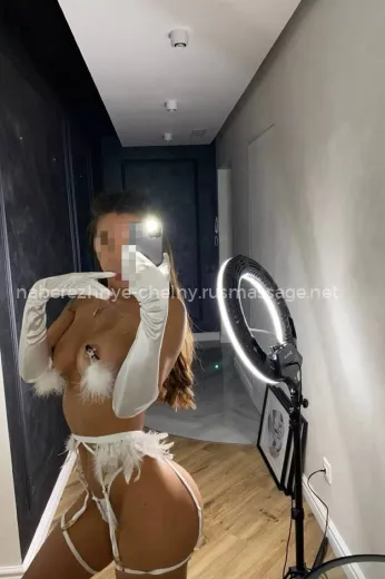 Массажистка Агата - Фото 1 №8143