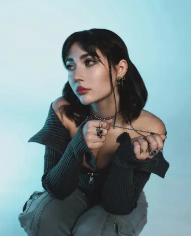 Анкета массажистки Елизавета - Фото 1, район Автозаводской, 25 лет, №7800