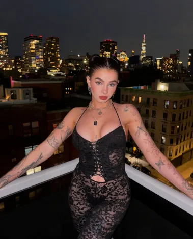 Миниатюра №7956:4