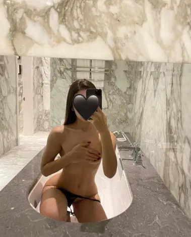 Анкета массажистки Лерочка - Фото 2, район Центральный, 19 лет, №8094